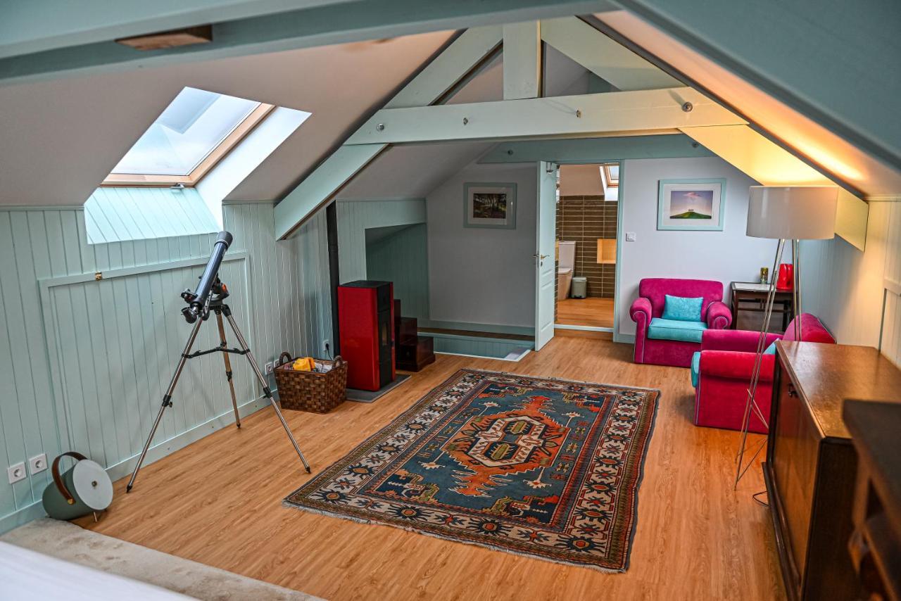 Vintage Balcony Guesthouse โอวาร์ ภายนอก รูปภาพ